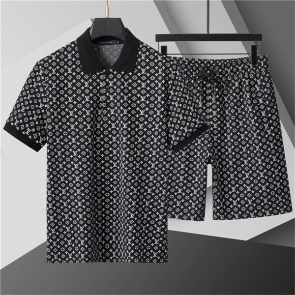 Suit Louis Vuitton